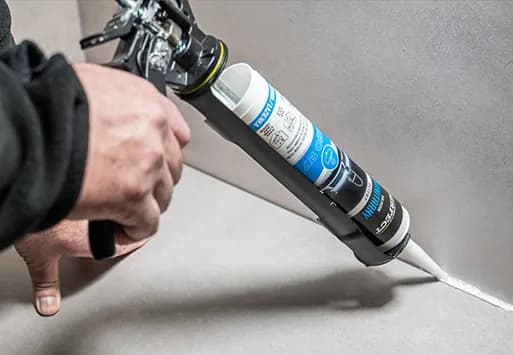 Jaki silikon do drewna? Wybierz najlepszy dla swojego projektu